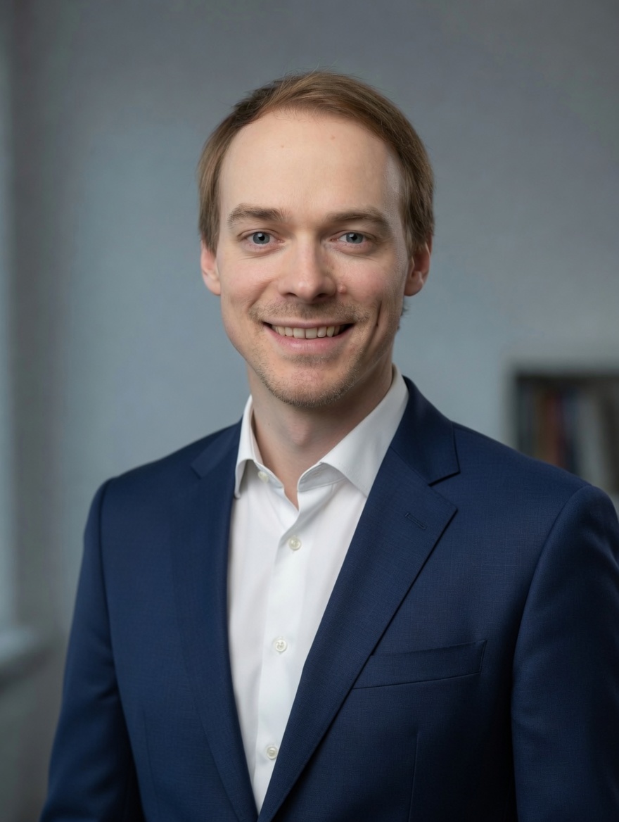 Porträt von Alexander Finkbeiner